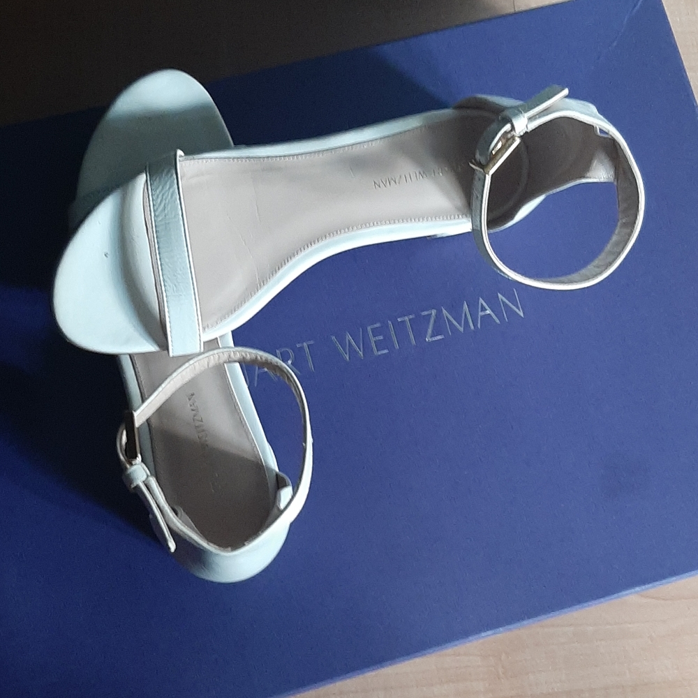 Stuart Weitzman nudist flats white